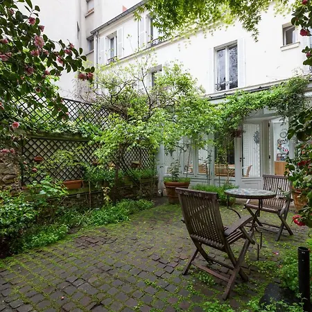 Veeve - Charming Townhouse Near Parc Montsouris-3