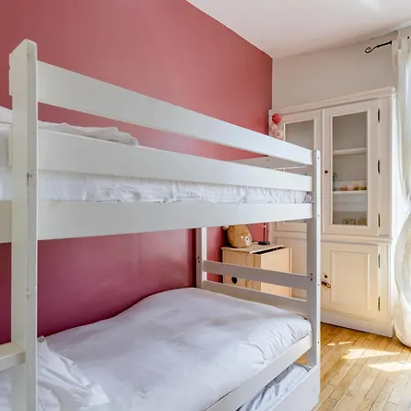 Veeve - Family Home In Issy-Les-Moulineaux-2