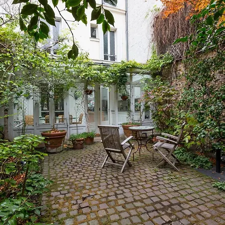 Veeve - Charming Townhouse Near Parc Montsouris-2