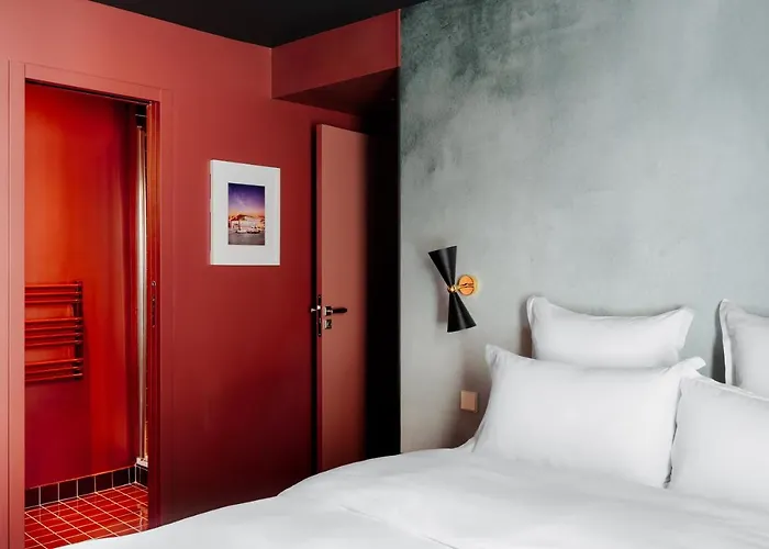 Edgar Suites Tour Eiffel - Carrieres