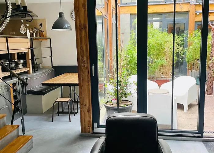Magnifique Loft Appartement Chalet Climatise Buttes Chaumont