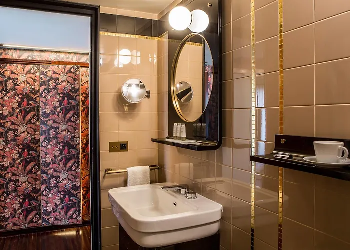 Hotel Du Rond-Point Des Champs-Elysees - Esprit De France